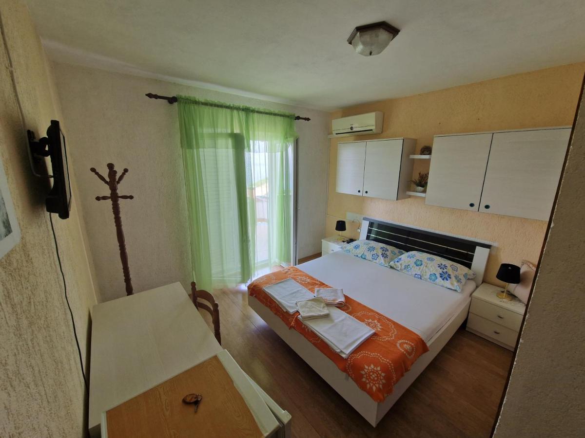 Anita Sibinj Apartament Sibinj Krmpotski
